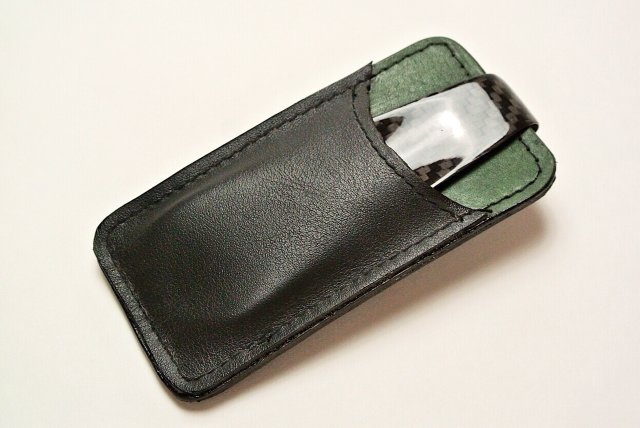 カーボン製携帯用靴ベラ