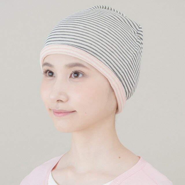 医療用帽子　リバーシブルボーダー　黒・ピンク　イメージ写真　1017　tendre　オーガニックコットン