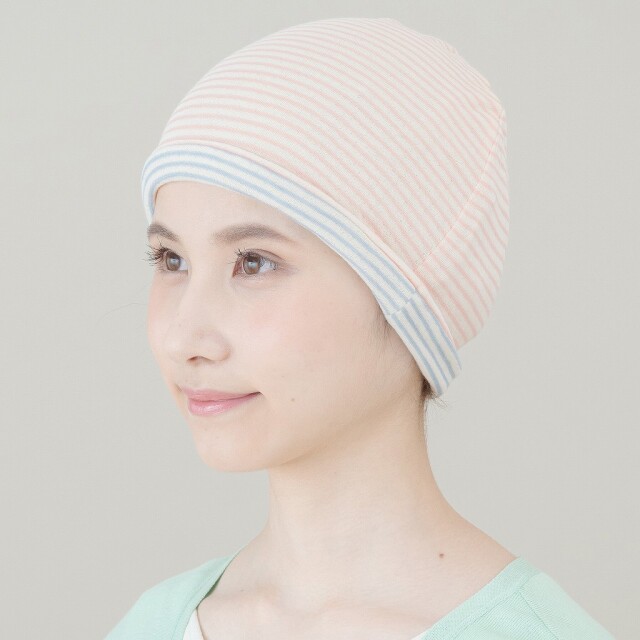 医療用帽子　リバーシブルボーダー　ピンク・水色　イメージ写真　1019　tendre　オーガニックコットン