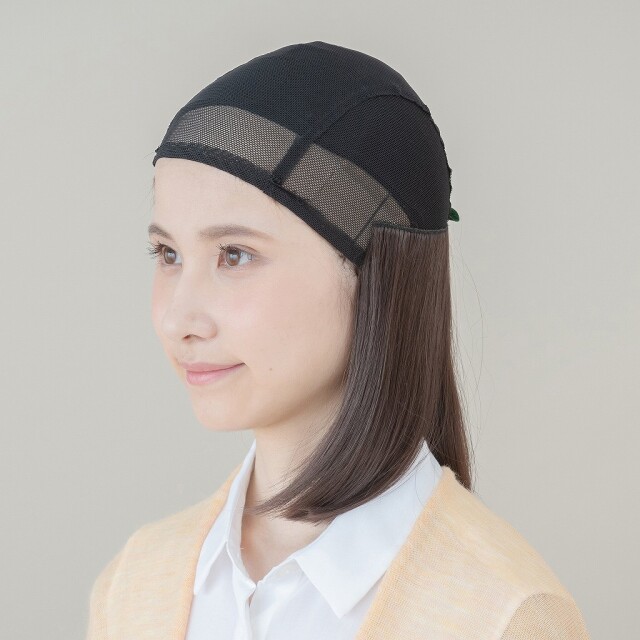 医療用帽子　ウィッグ　帽子ウィッグ　前髪無し　イメージ写真　ミディアムヘア　ｗ01
