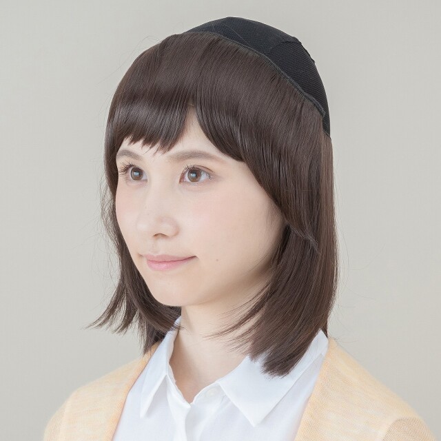 医療用帽子　ウィッグ　帽子ウィッグ　前髪有り　イメージ写真　ミディアムヘア　ｗ01