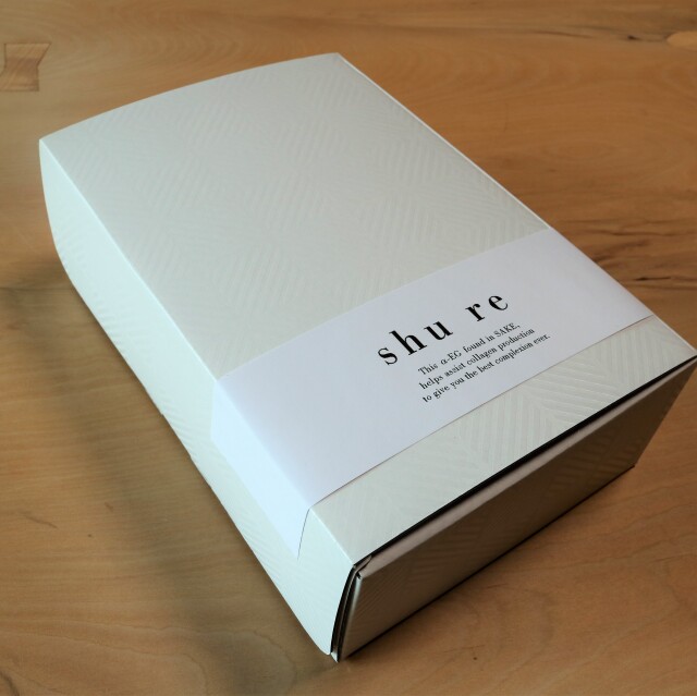 shu reギフトBOX【shu re特別純米 300ml・shu re美容保湿