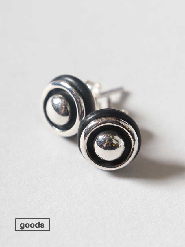 ダンベルピアス
