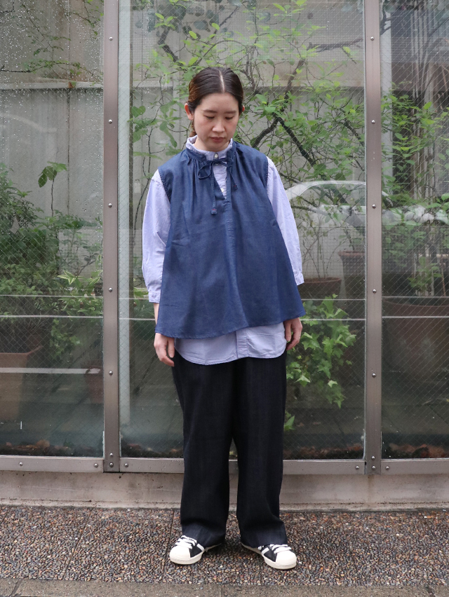 C/Tデニムギャザーtieノースリーブチュニック TIGRE BROCANTE