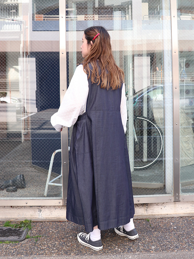 フェミニンワンピース丈エプロン 楽天市場】エプロン フレア シンプル 無地 ギャザー 可愛い フェミニン