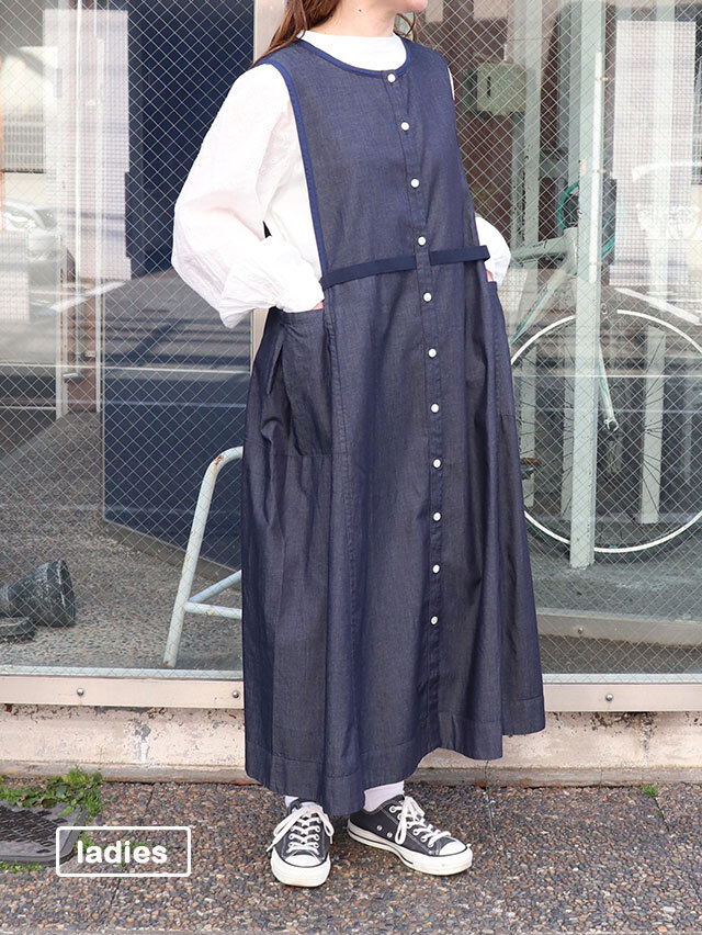 4ozツイルライトデニムエプロンワンピース