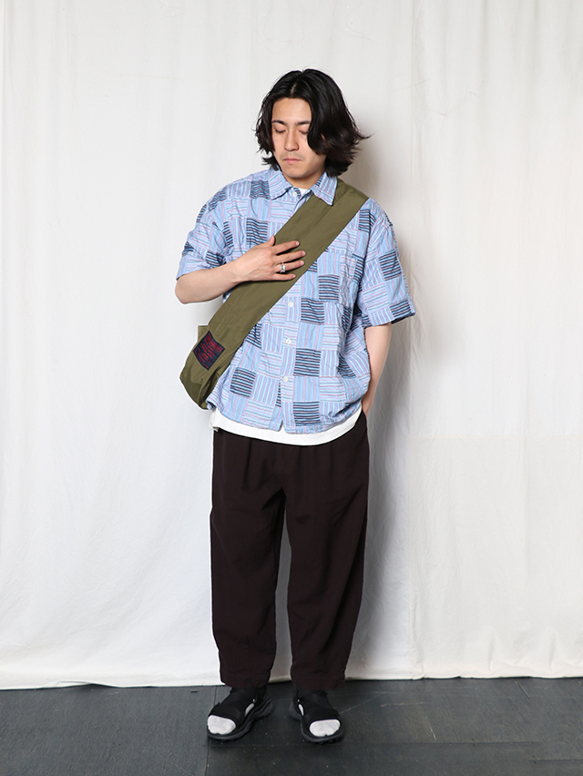 64クロスグログラン メッセンジャーバッグ TIGRE BROCANTE