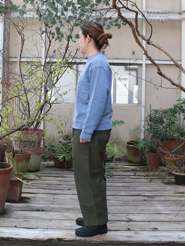 バックサテンミャオテーパードパンツ TIGRE BROCANTE