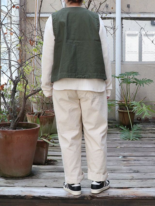 バックサテンミャオテーパードパンツ TIGRE BROCANTE