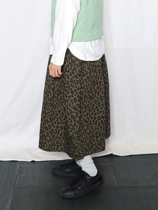 美品 TIGRE BROCANTE ⿻ コットン フィセルスカート 日本製 黒 美品 TIGRE BROCANTE ⿻ コットン フィセルスカート 日本製 黒