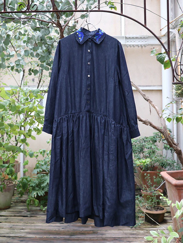 flower snake刺繍 バルーンシャツワンピース(インディゴ) TIGRE BROCANTE