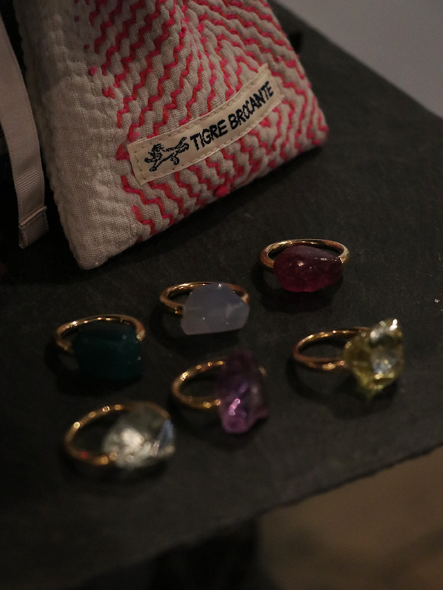 INDIA STONE RING TIGRE BROCANTE