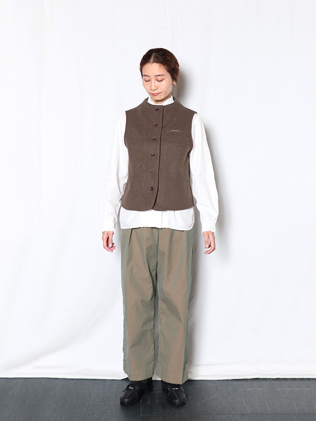 イタリーメルトンボトルネックベスト TIGRE BROCANTE