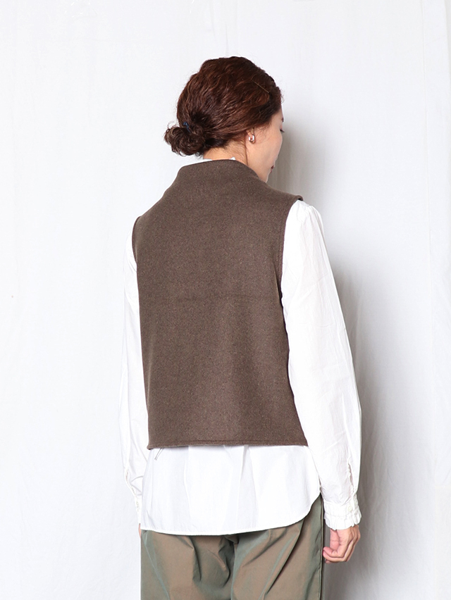 イタリーメルトンボトルネックベスト TIGRE BROCANTE