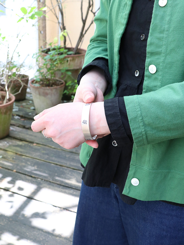 ケルティックタイガーブラックレザー×シルバーバングル 楽天市場】[公式] Leathers and Treasures レザーズアンド