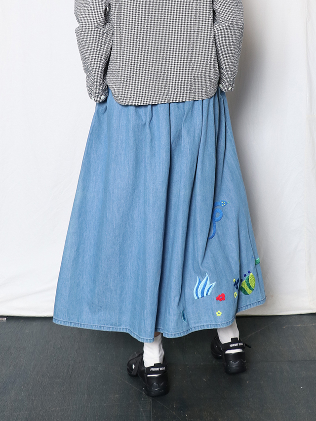 snake刺繍6オンスデニムマキシギャザースカート TIGRE BROCANTE