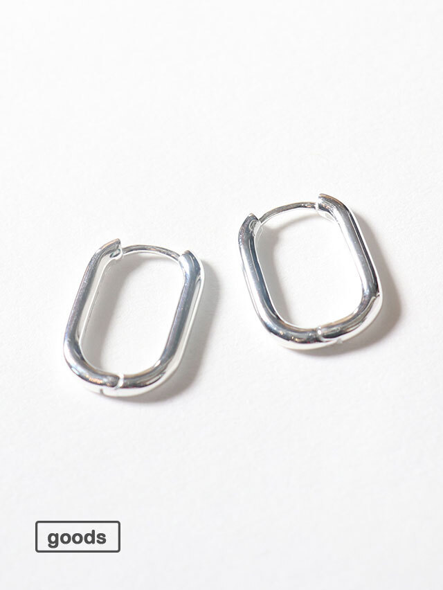 スクエアピアス