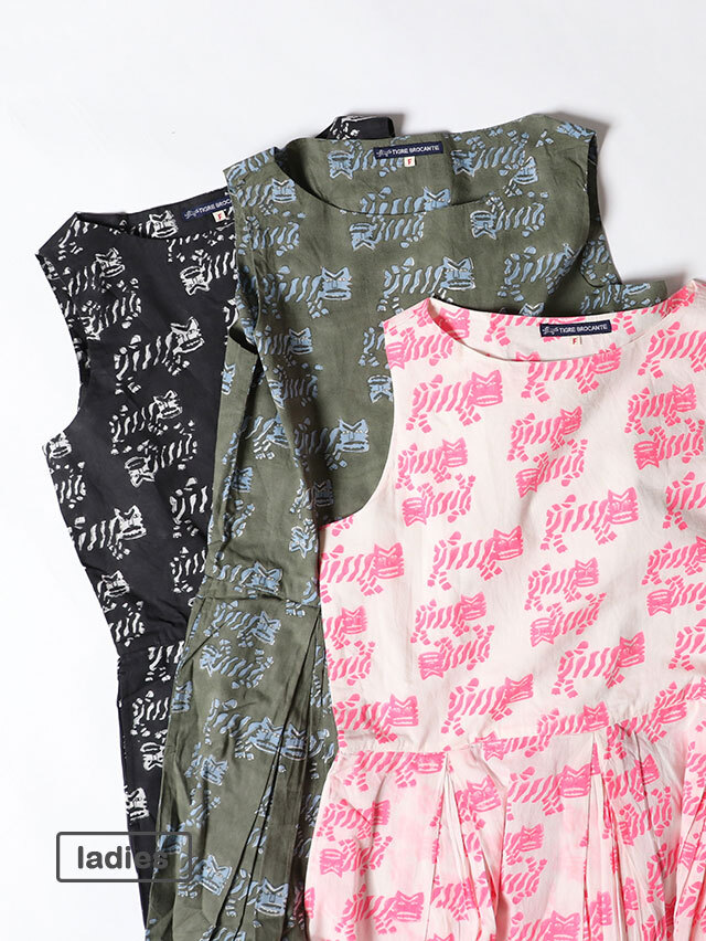 TIGREブロックプリントギャザータックノースリーブワンピース