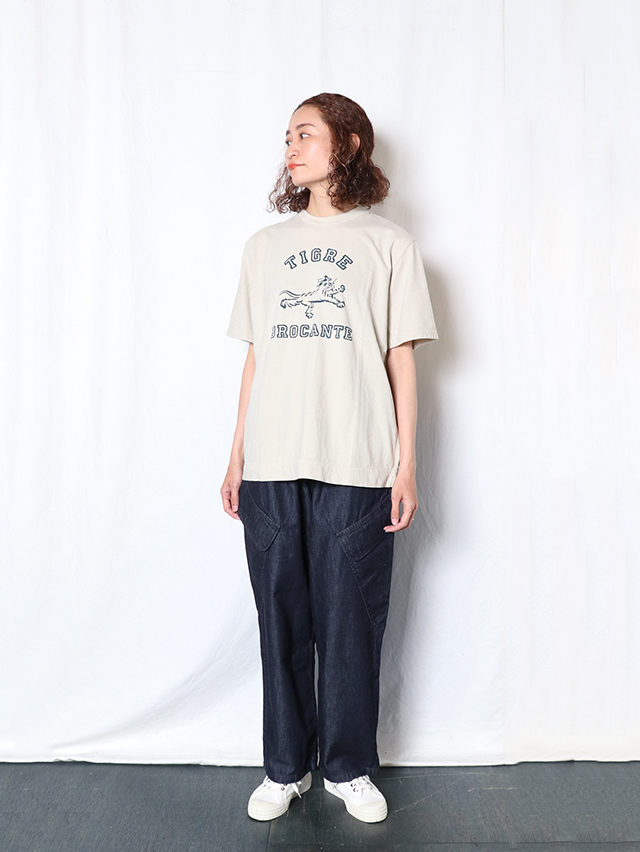 TIGRE BROCANTE 刺繍ロゴ半袖Tシャツ タグ付き新品　ホワイト TIGRE BROCANTE 半袖T TIGRE BROCANTE