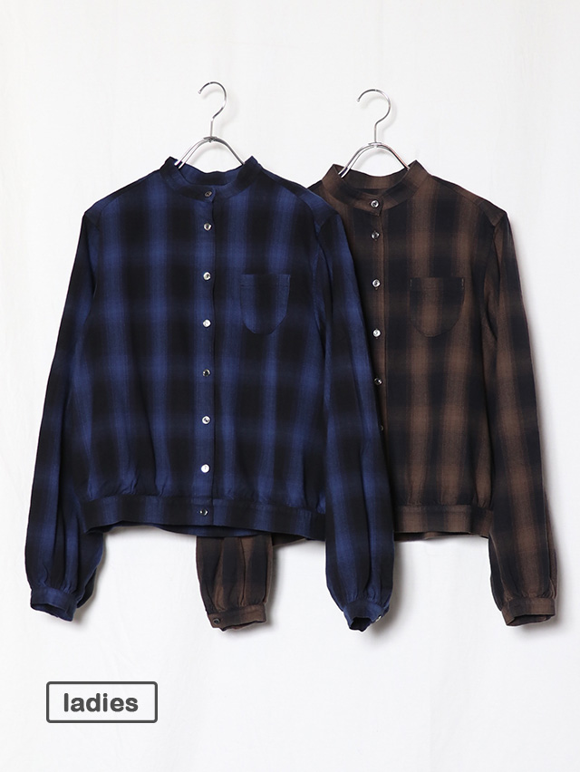 シャギーオンブレスタンドギャザーブラウス