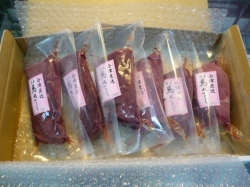 【業務用１ｋｇ】≪国産≫会津馬刺し　ロース肉