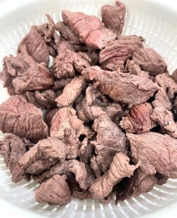 ボイルド　ホース　ミート（Boild Horse Meat）700ｇ　加熱処理済み馬肉　ペットフード　