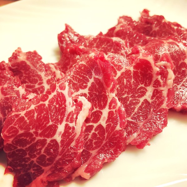【業務用1kg】中霜降り馬刺し【送料込】