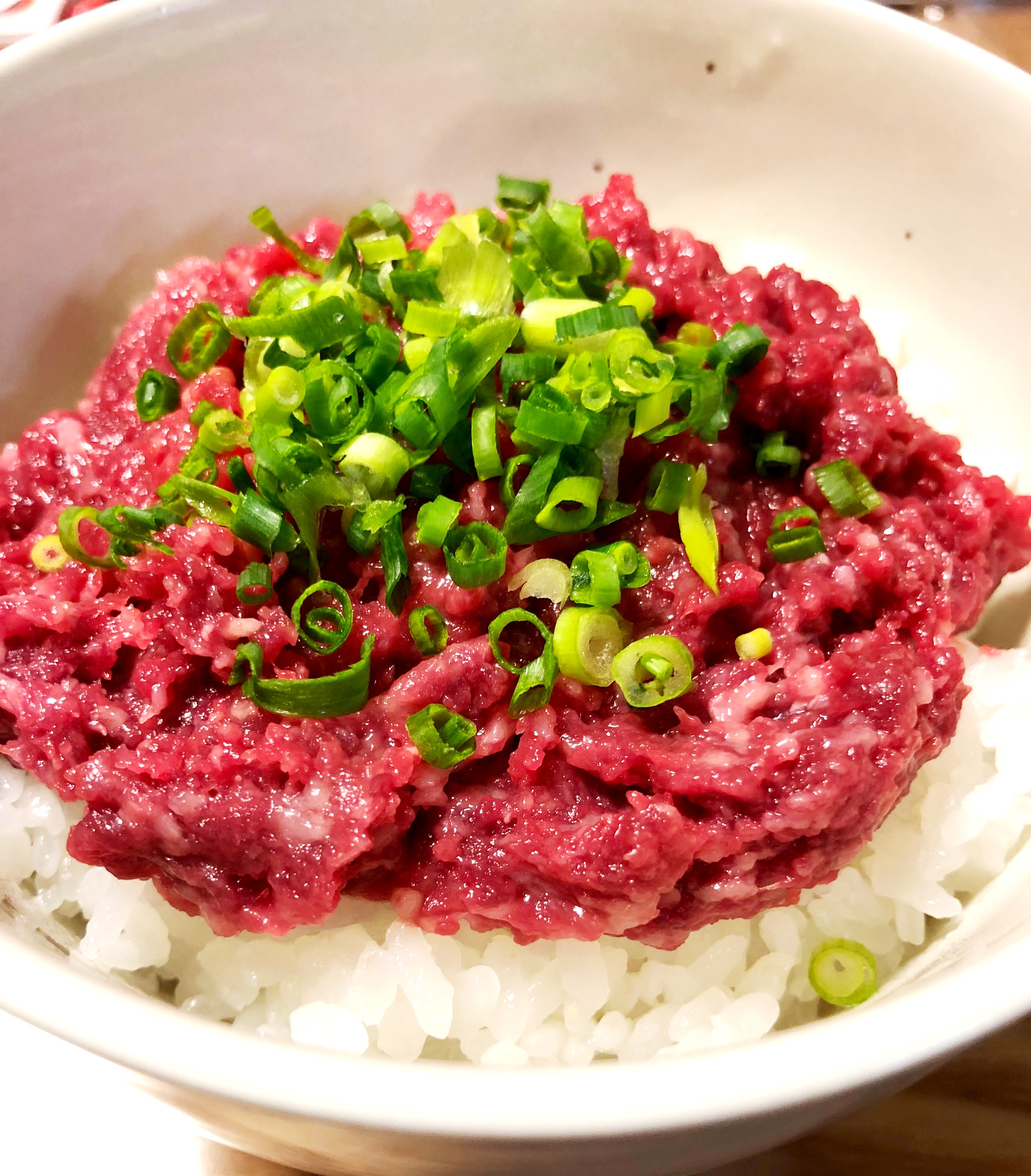 馬肉屋特製　馬トロ  65ｇ（1人前） タレ付き