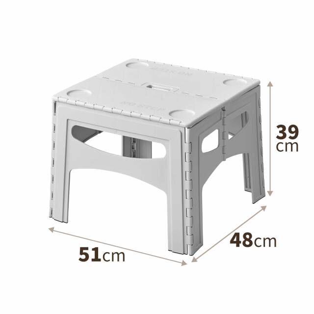 フォールディングテーブル