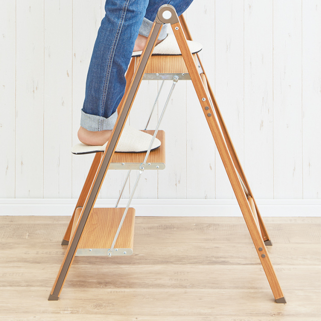 ウッディーステップスリム