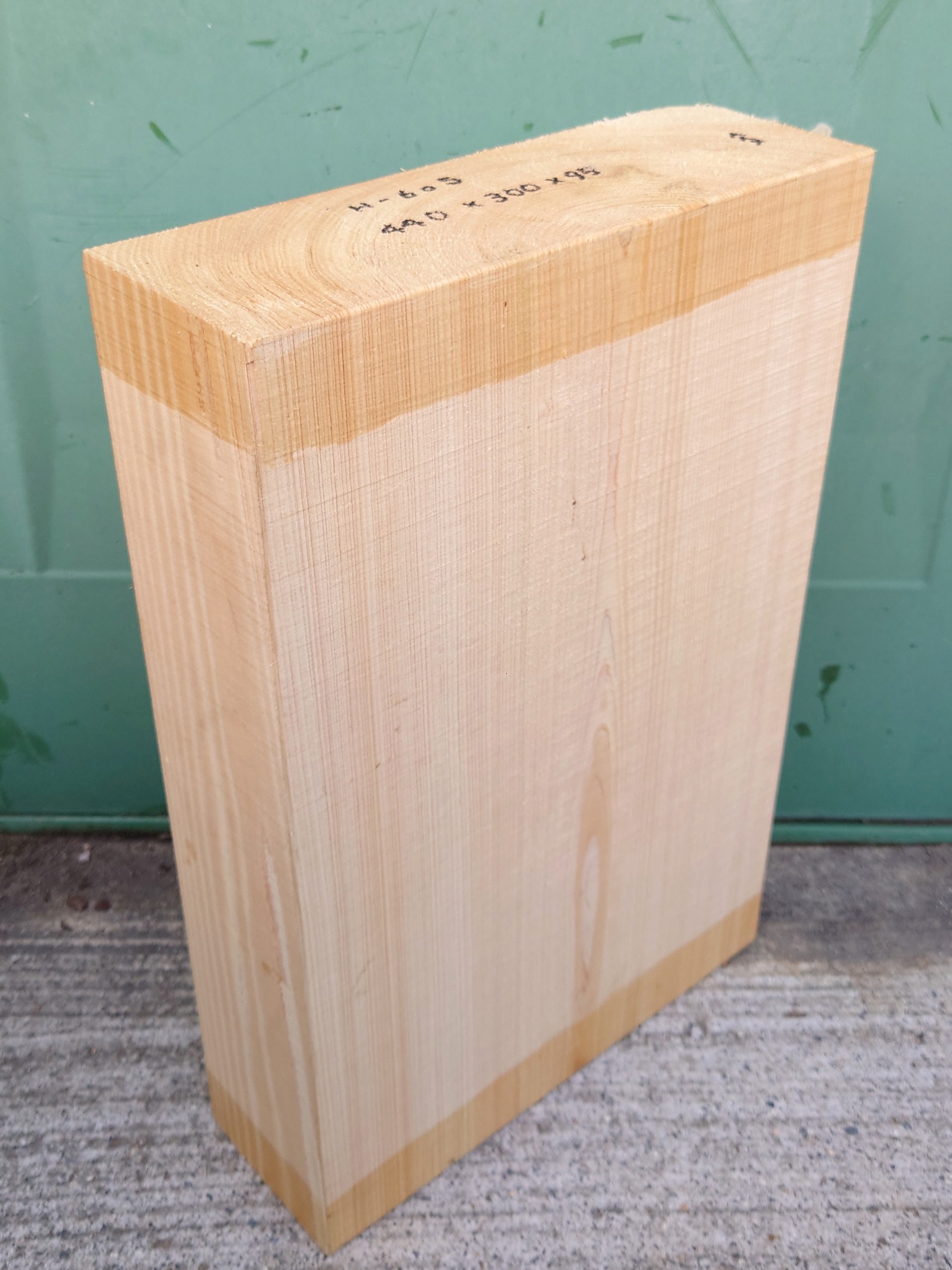 Ｈ-６０５　桧　檜ヒノキひのき　彫刻用　４４０×３００×９５【天然乾燥材】