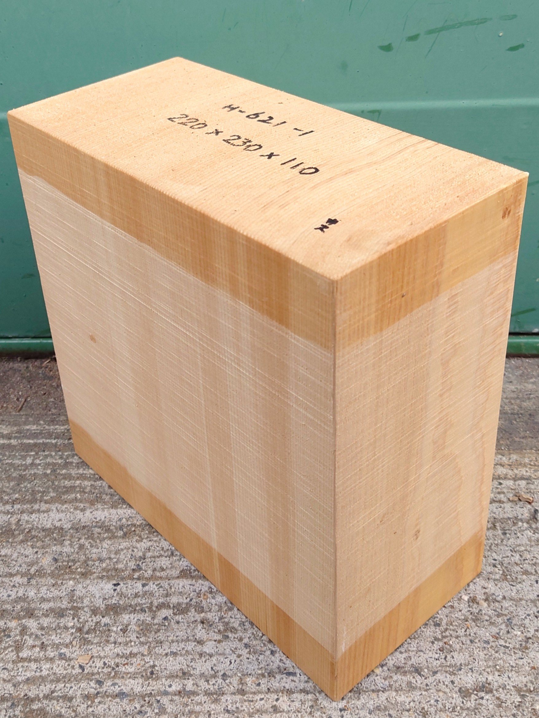 天然木.net―木彫り看板一枚板を製材所直売－