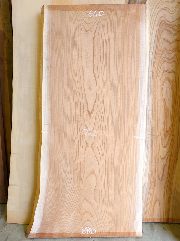 Ｋ-６７２　欅ケヤキ　国産　天然耳付き板　１６５０×８００　天然乾燥材