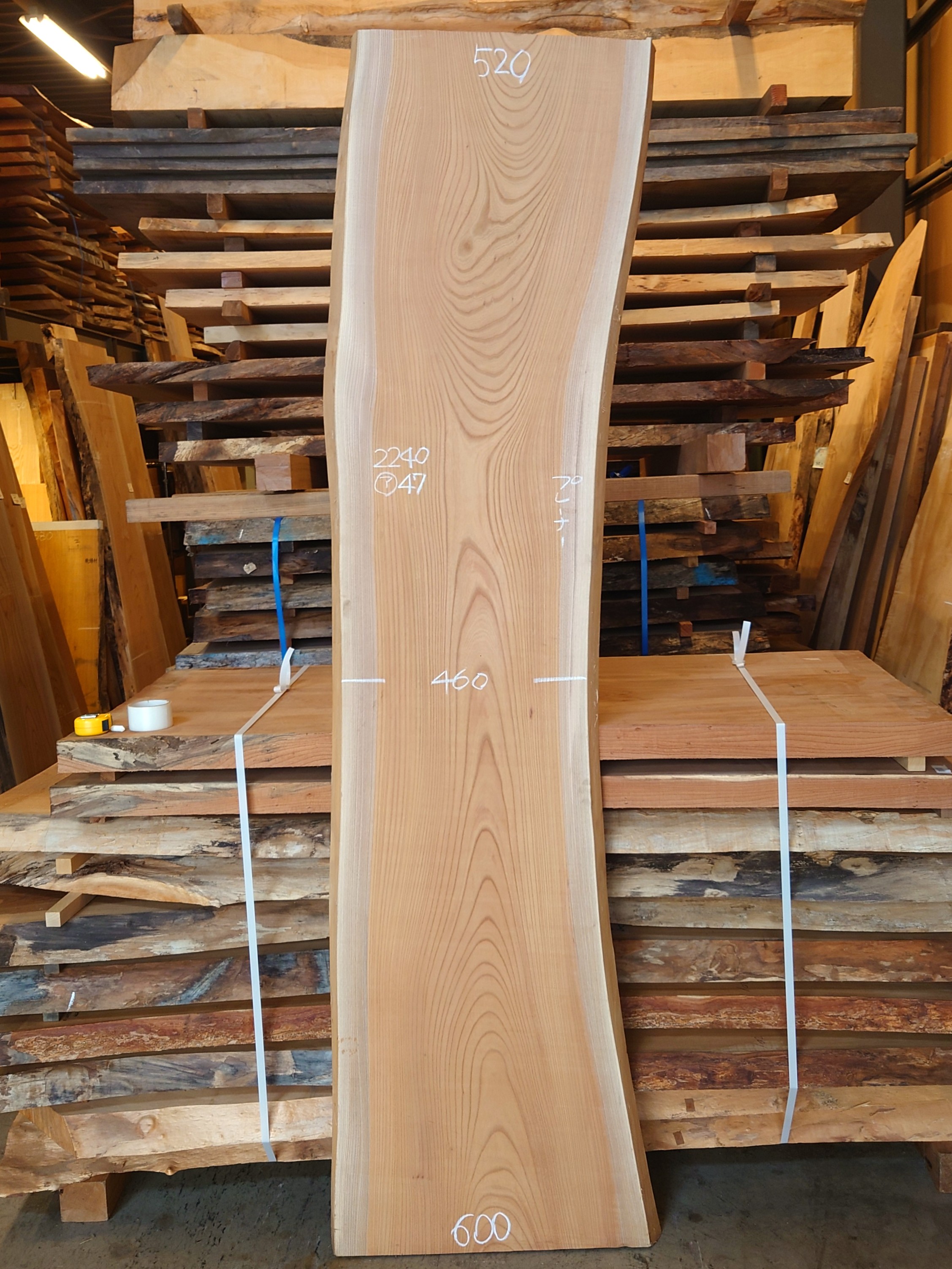 天然木.net―木彫り看板一枚板を製材所直売－