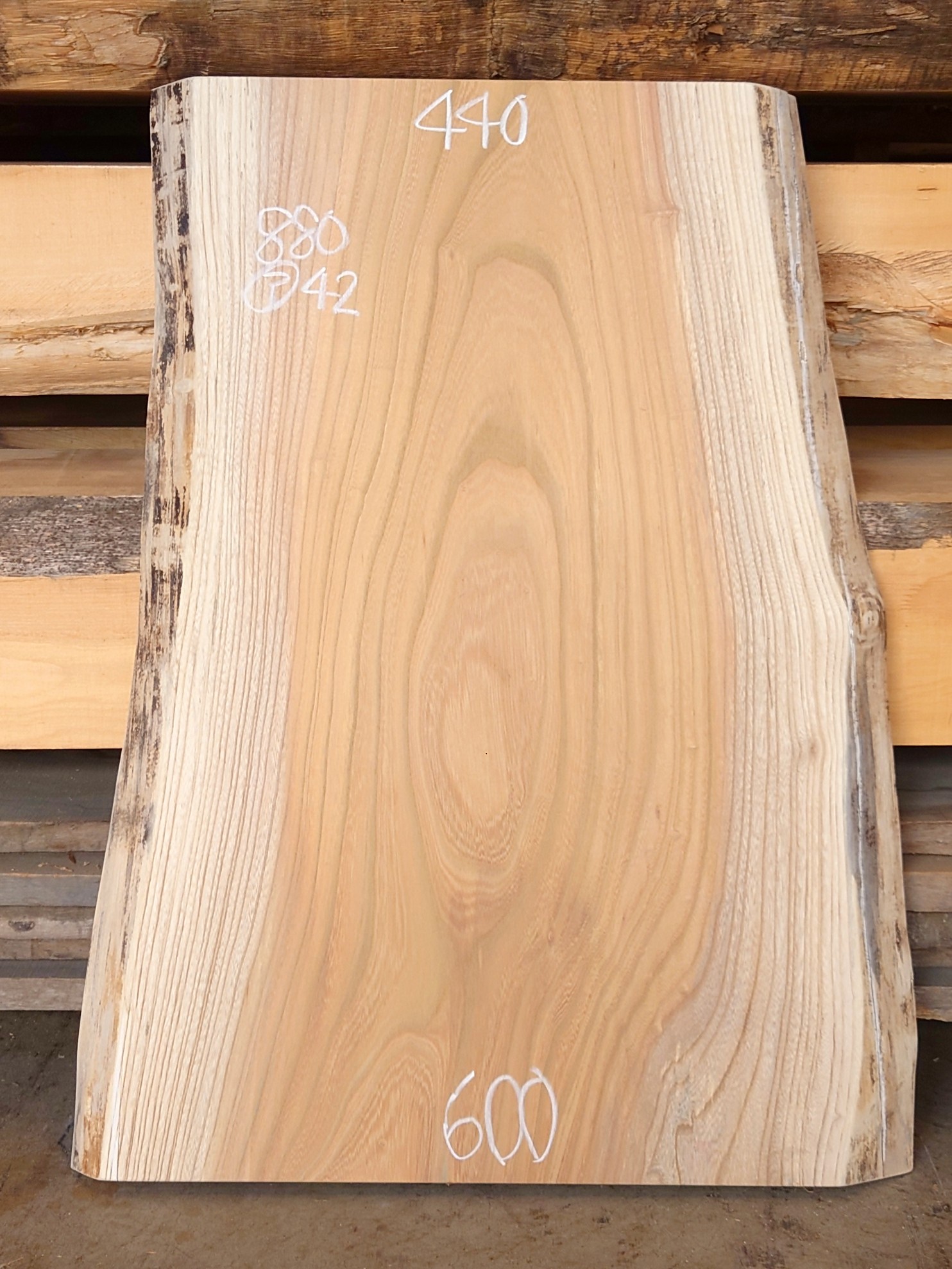 天然木.net―木彫り看板一枚板を製材所直売－