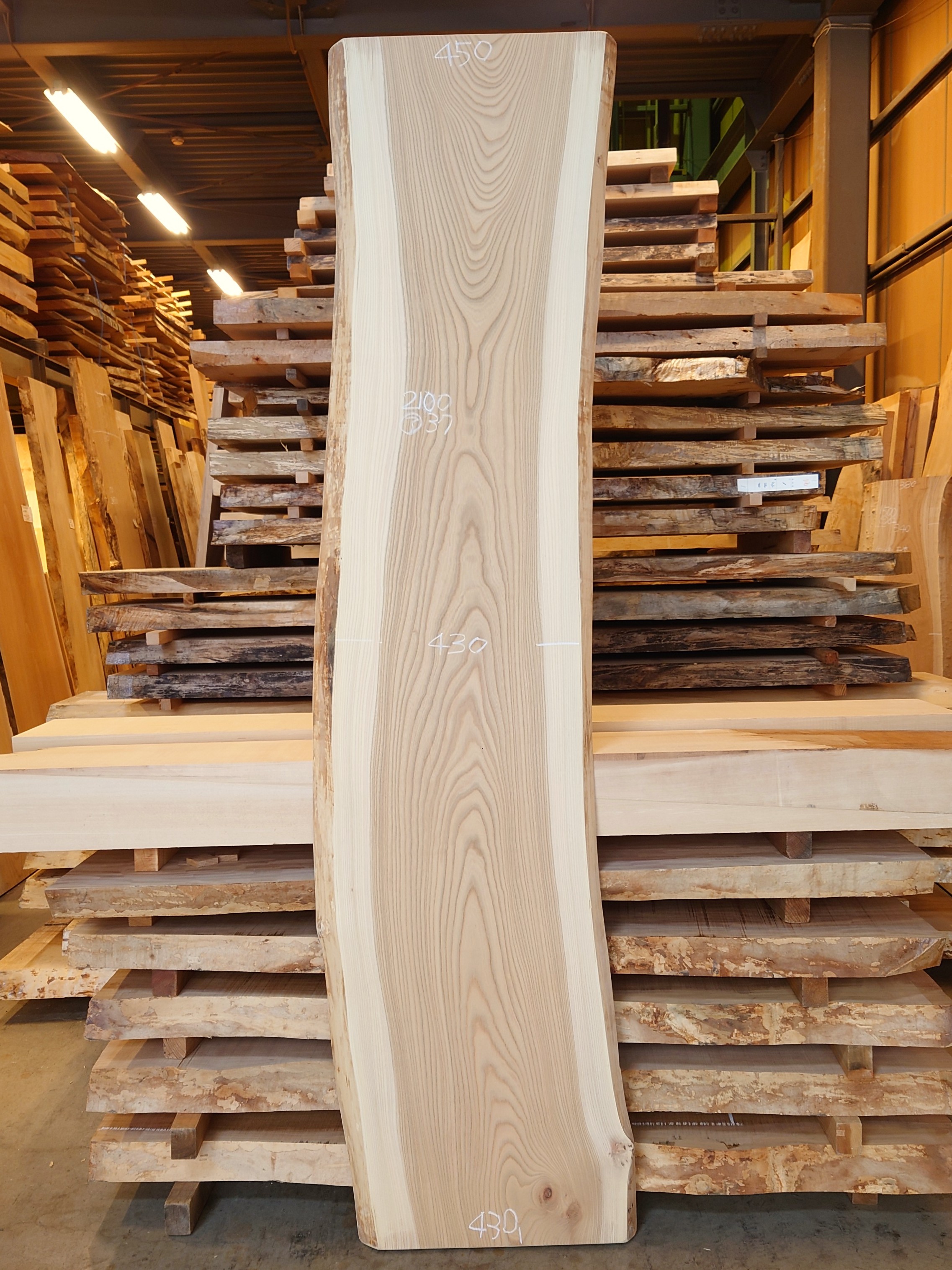 Ｋ-９３２　欅ケヤキ　国産　看板用板　２１００×４５０【サンダー加工済】【天然乾燥材】