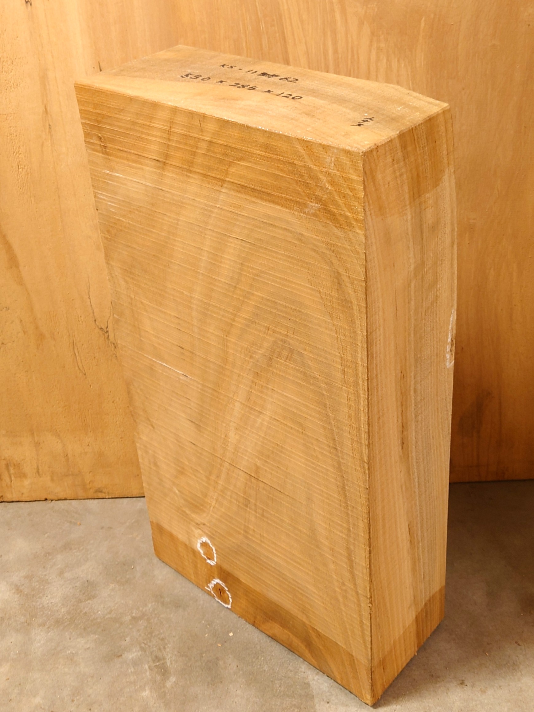 ＫＳ-１１６２　楠くすのきクスノキ　彫刻材　５３０×２８５×１２０