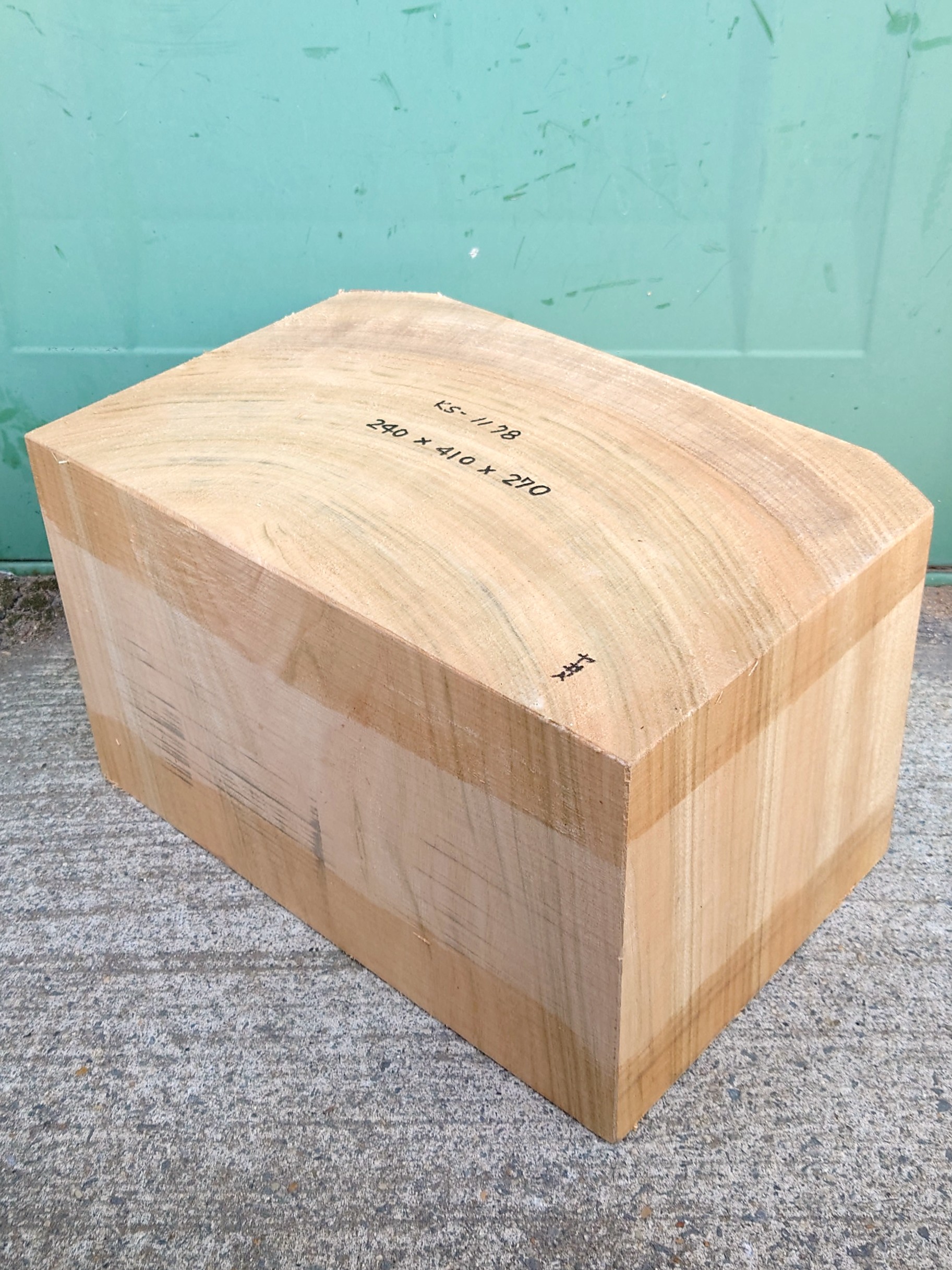 ＫＳ-１１７８　楠くすのきクスノキ　彫刻材　２４０×４１０×２７０