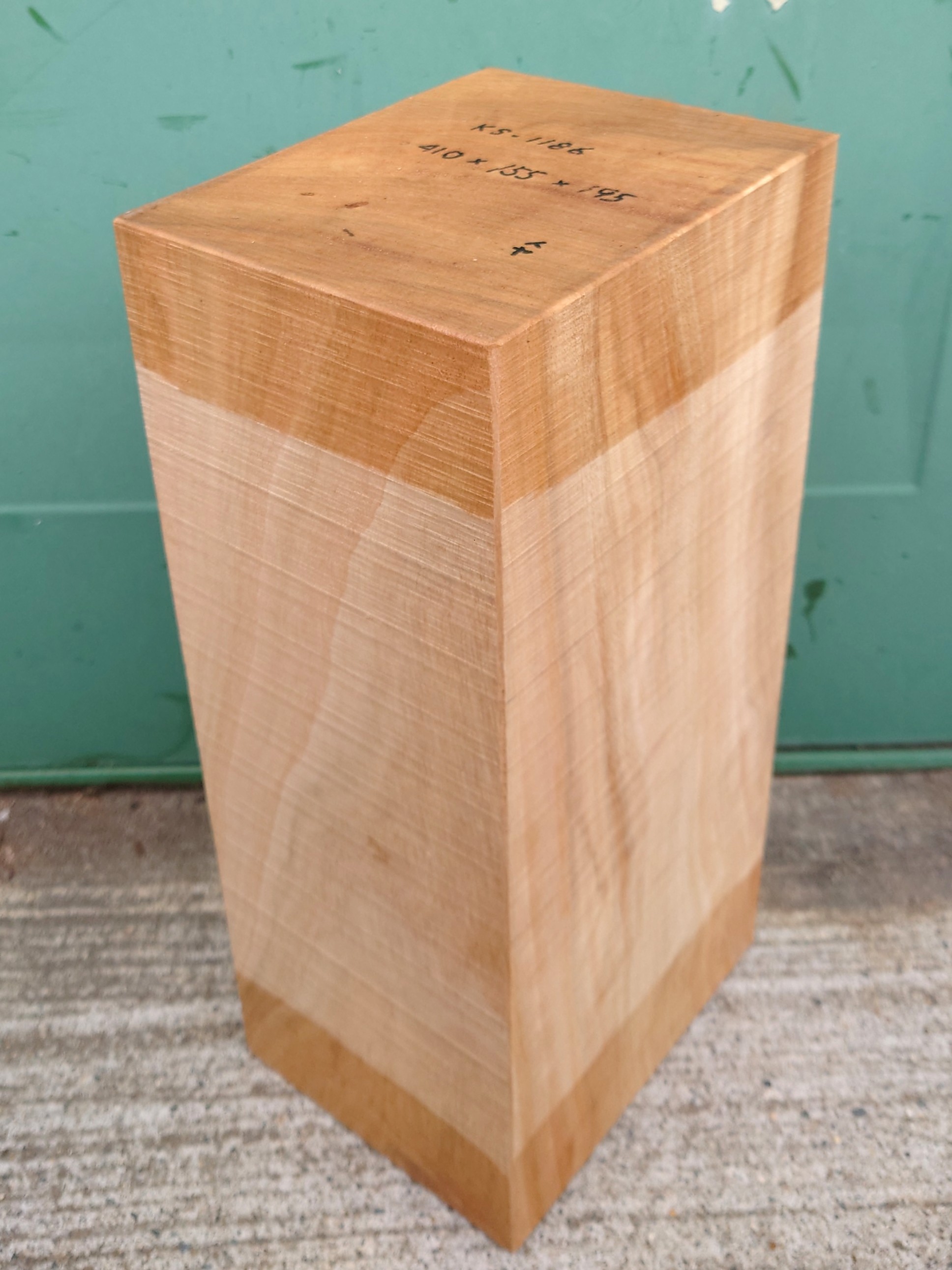 ＫＳ-１１８６　楠くすのきクスノキ　彫刻材　４１０×１５５×１９５