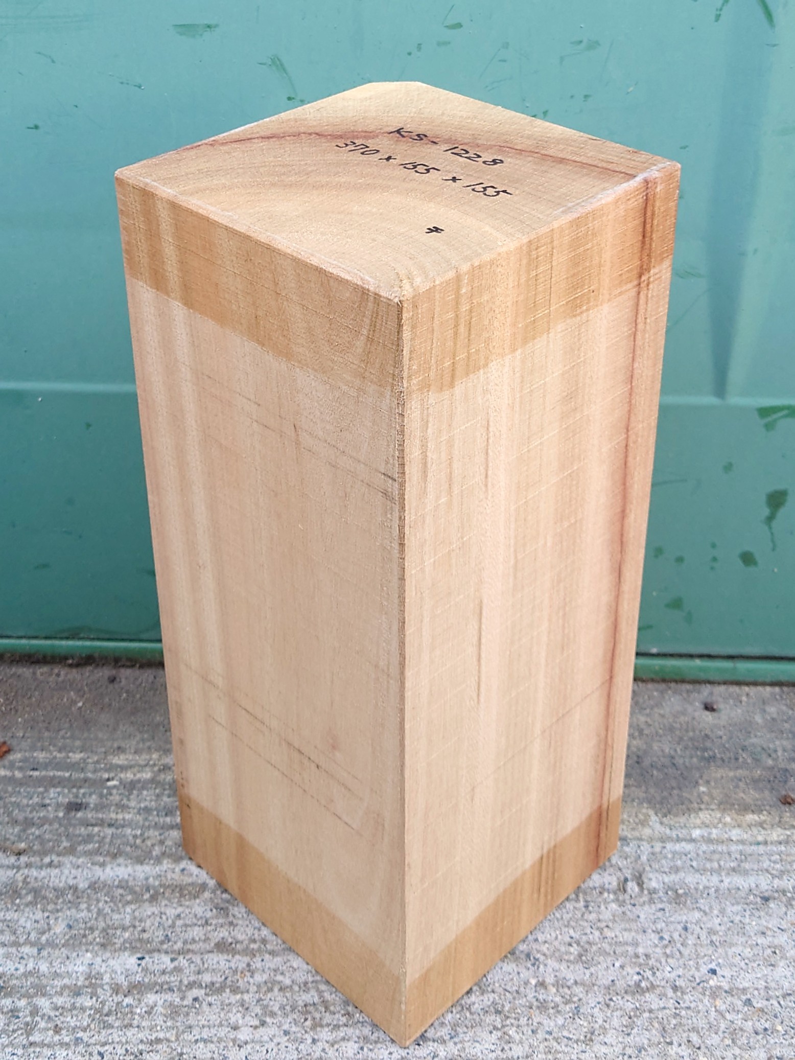 ＫＳ-１２２８　楠くすのきクスノキ　彫刻材　３７０×１５５×１５５