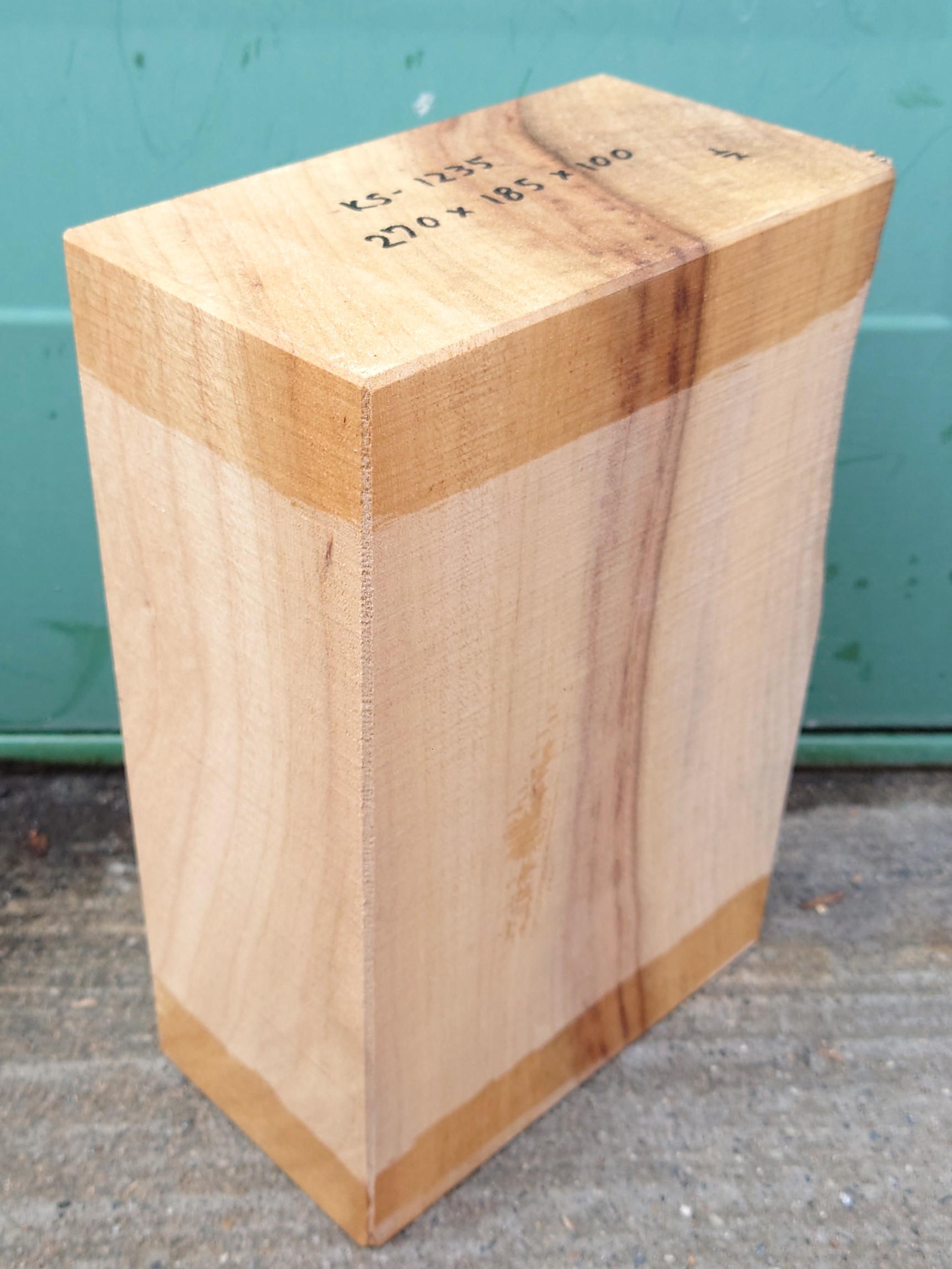 ＫＳ-１２３５　楠くすのきクスノキ　彫刻材　２７０×１８５×１００