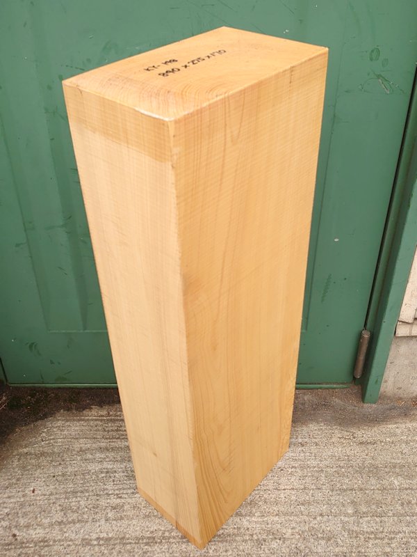 ＫY-１４８　榧カヤかや　国産　彫刻用材　８４０×２７５×１７０