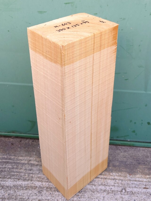 Ｈ-６０３　桧　檜ヒノキひのき　彫刻用　３９０×１３５×９５【天然乾燥材】