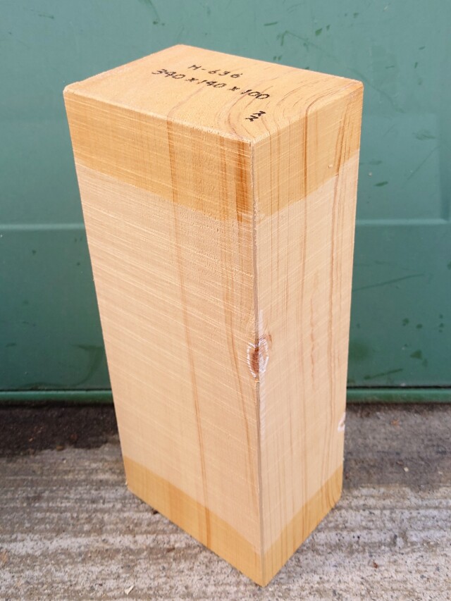 Ｈ-６３６　木曽桧　檜ヒノキひのき　彫刻用　３４０×１４０×１００【天然乾燥材】