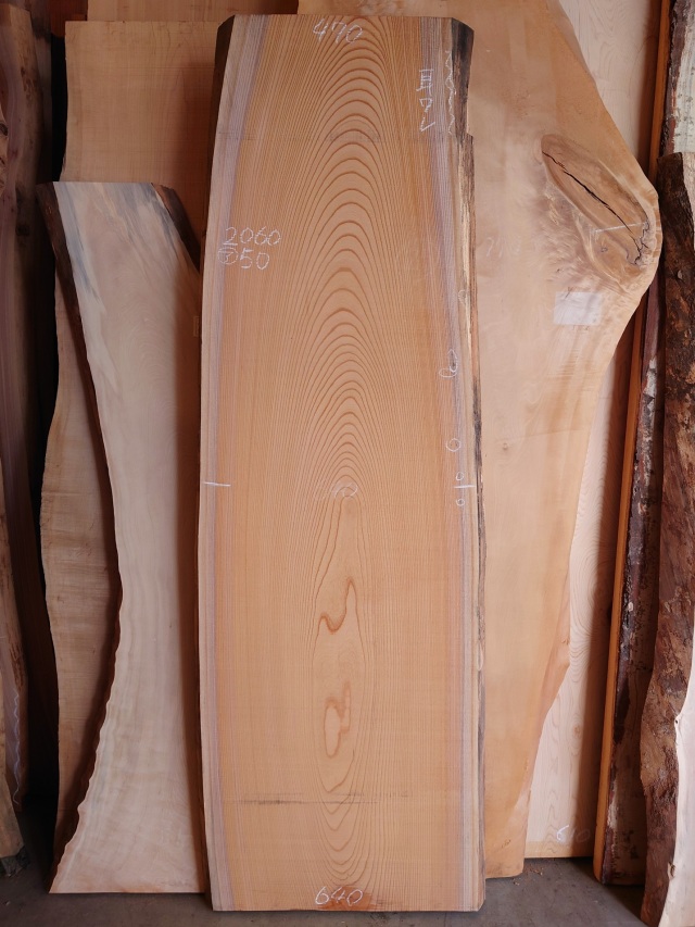 Ｋ-８０５　欅ケヤキ　国産　天然耳付き板　２０６０×６５０　電気カンナ加工【天然乾燥材】