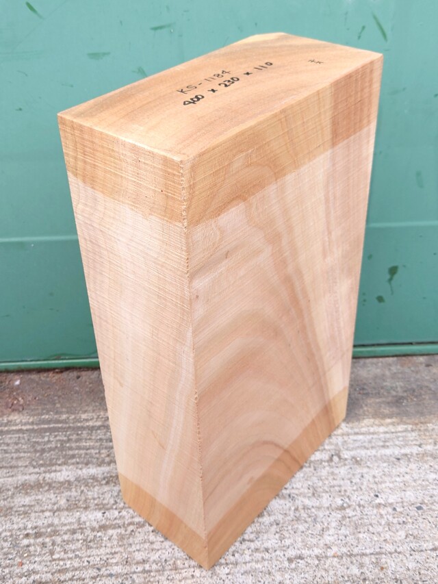 ＫＳ-１１８４　楠くすのきクスノキ　彫刻材　４００×２３０×１１０