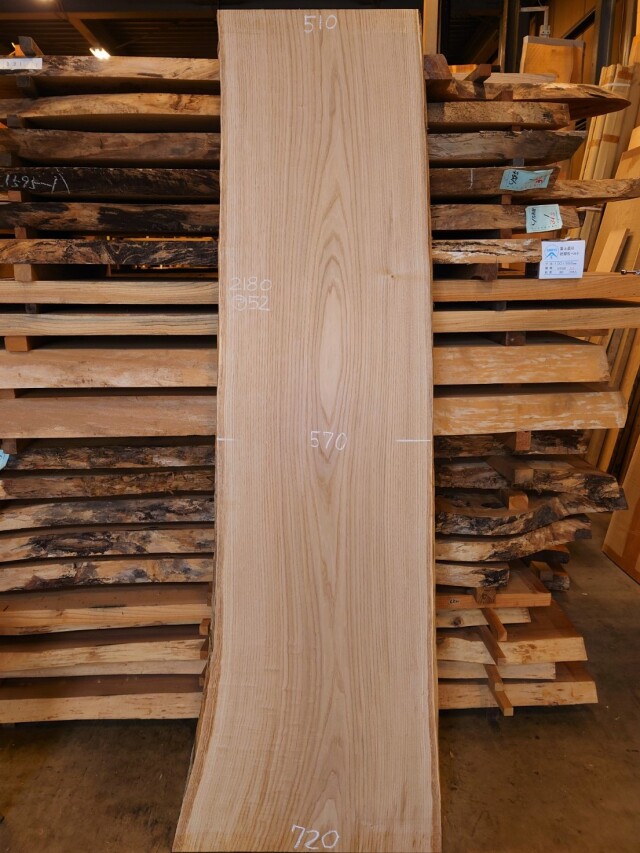 ＫU-１６０　栗クリ　国産　天然耳付き板　２１８０×６００　天然乾燥材　電気カンナ加工済