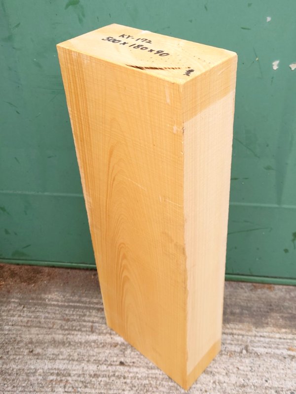 ＫY-１７２　榧カヤかや　国産　彫刻用材　５００×１８０×９０【天然乾燥材】