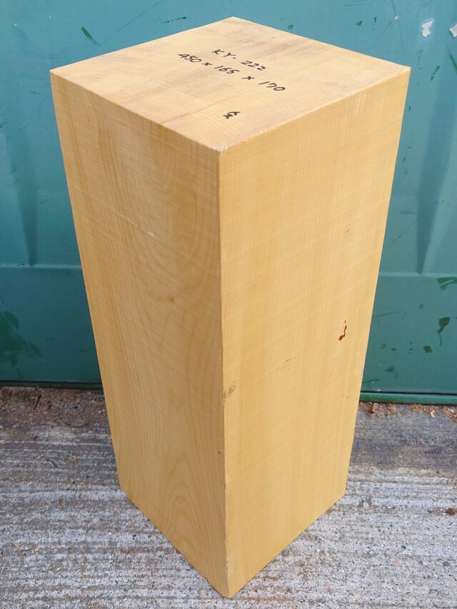 ＫY-２２２　榧カヤかや　国産　彫刻用材　４５０×１６５×１７０