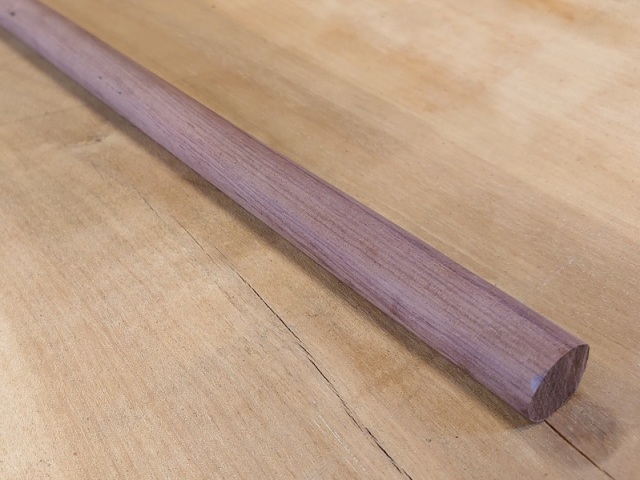 丸棒　ホンジュラスローズ　唐木　１０００×２０丸　乾燥材　ＲＯ－０２